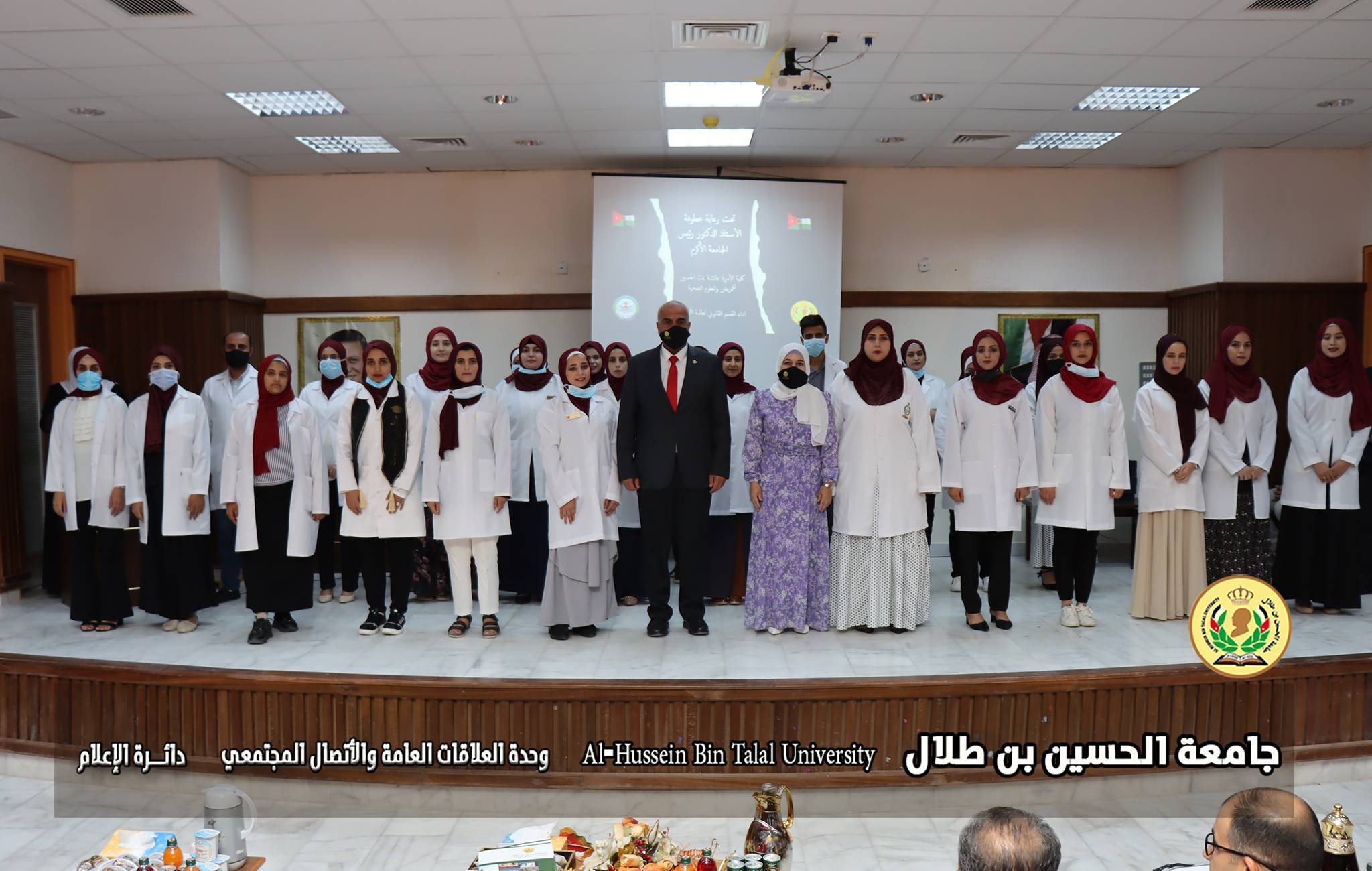 Performing the legal oath for graduate nursing students at the university